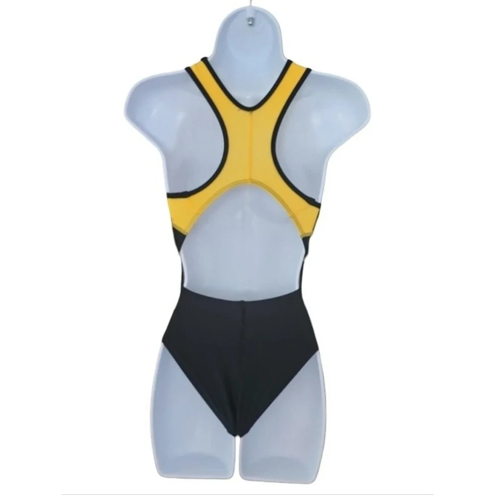 NWT The Finals Ultra Splice Super V-Back competition swimsuit Youth 26 Women XXS